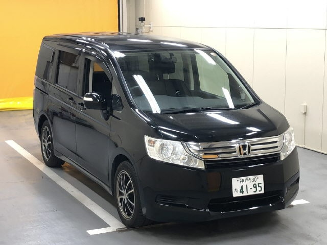 HONDA STEP WAGON 2010