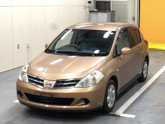 NISSAN TIIDA 2008