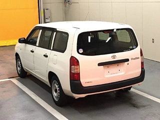 TOYOTA PROBOX 2017