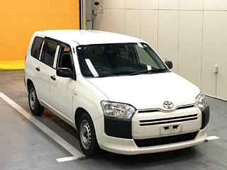 TOYOTA PROBOX 2018