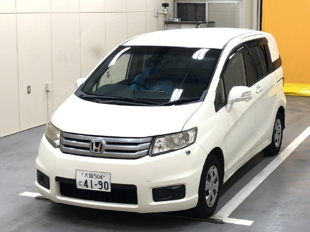 HONDA FREED 2012