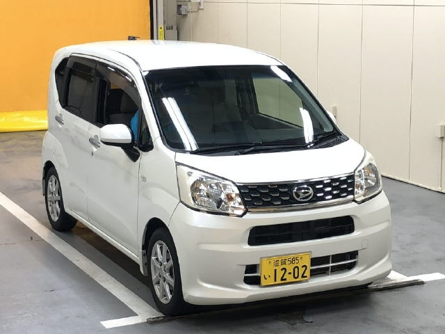 DAIHATSU MOVE 2015