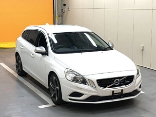 VOLVO V60 2013
