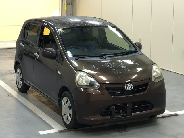 DAIHATSU MIRA E S 2012