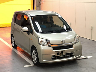 DAIHATSU MOVE 2013