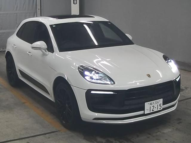 PORSCHE MACAN 2022