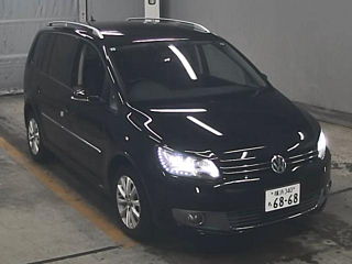 VOLKSWAGEN GOLF TOURAN 2011