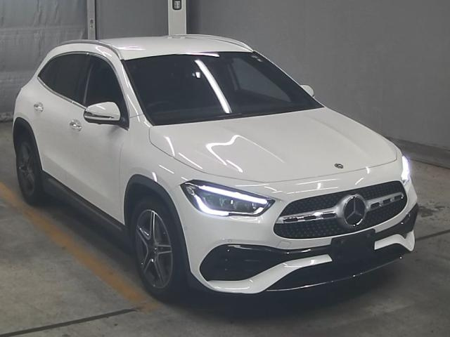 MERCEDES BENZ GLA CLASS 2022