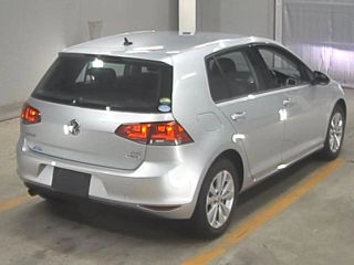 VOLKSWAGEN GOLF 2015