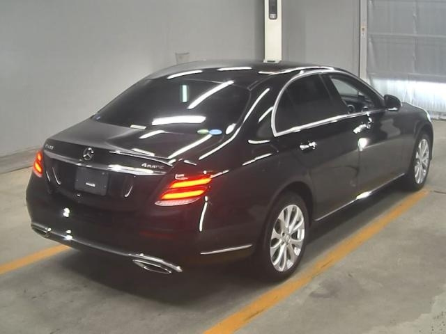 MERCEDES BENZ E CLASS 2016