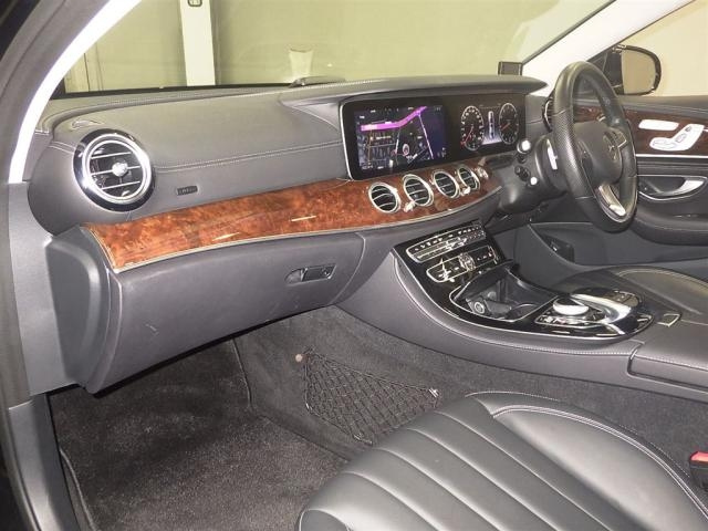 MERCEDES BENZ E CLASS 2016