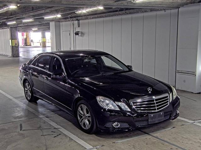 MERCEDES BENZ E CLASS 2010