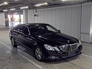 MERCEDES BENZ E CLASS 2010