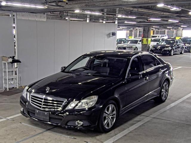MERCEDES BENZ E CLASS 2010