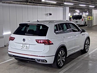 VOLKSWAGEN TIGUAN 2024