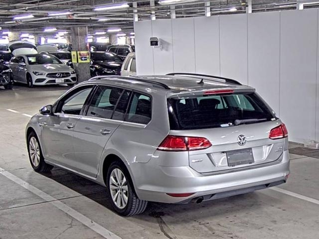 VOLKSWAGEN GOLF VARIANT 2014