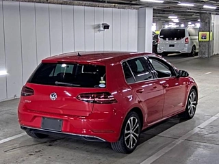 VOLKSWAGEN GOLF 2020