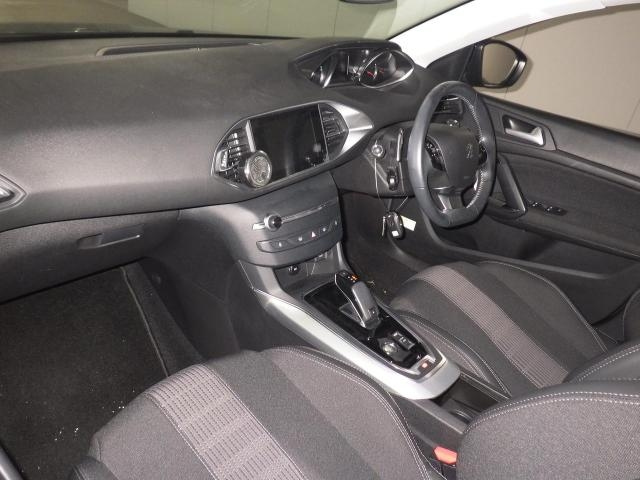 PEUGEOT 308 2020