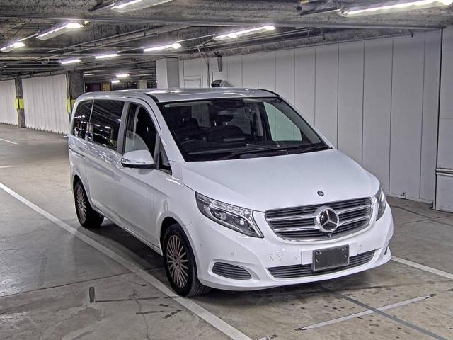MERCEDES BENZ V CLASS 2015
