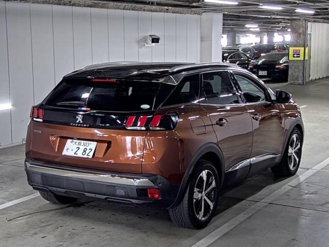 PEUGEOT 3008 2018