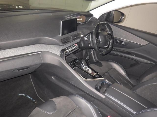 PEUGEOT 3008 2018