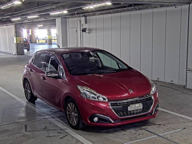 PEUGEOT 208 2016