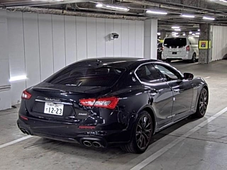 Заказать MASERATI GHIBLI