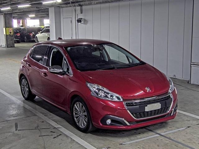 PEUGEOT 208 2016