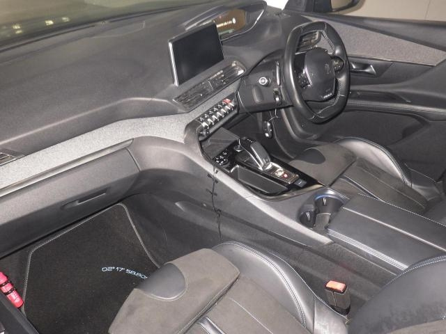 PEUGEOT 3008 2018