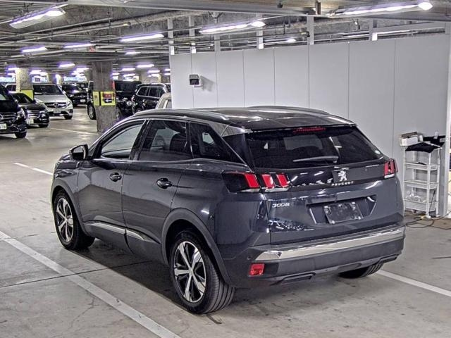 PEUGEOT 3008 2018