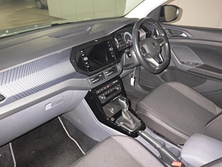 VOLKSWAGEN T-CROSS 2020
