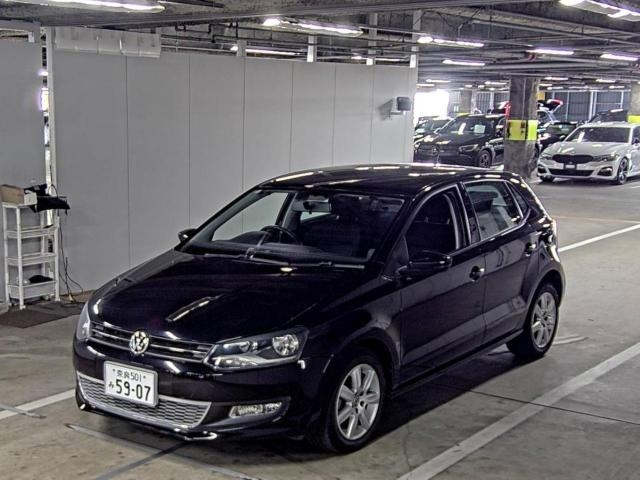 VOLKSWAGEN POLO 2011
