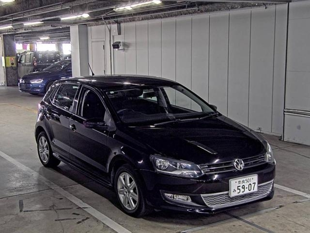 VOLKSWAGEN POLO 2011