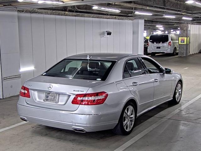 MERCEDES BENZ E CLASS 2012