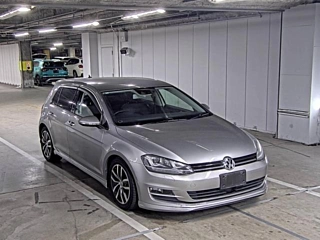 VOLKSWAGEN GOLF 2014