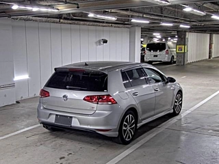 VOLKSWAGEN GOLF 2014