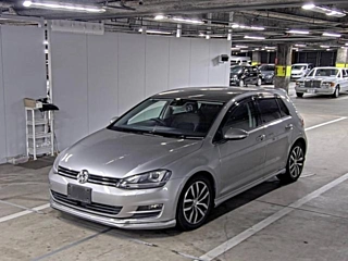 VOLKSWAGEN GOLF 2014