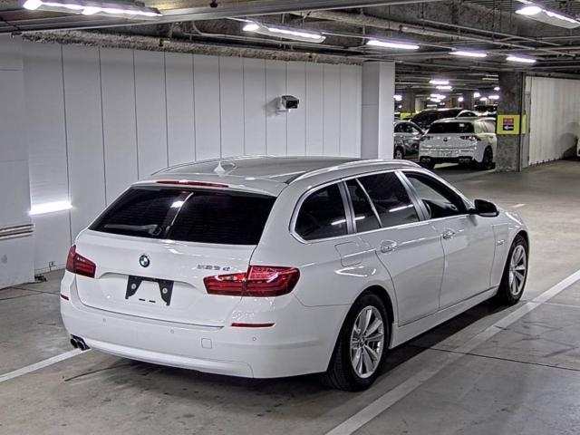 BMW 5 SERIES 2014