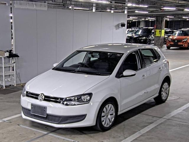 VOLKSWAGEN POLO 2012