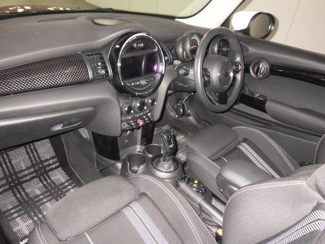 BMW MINI 2020