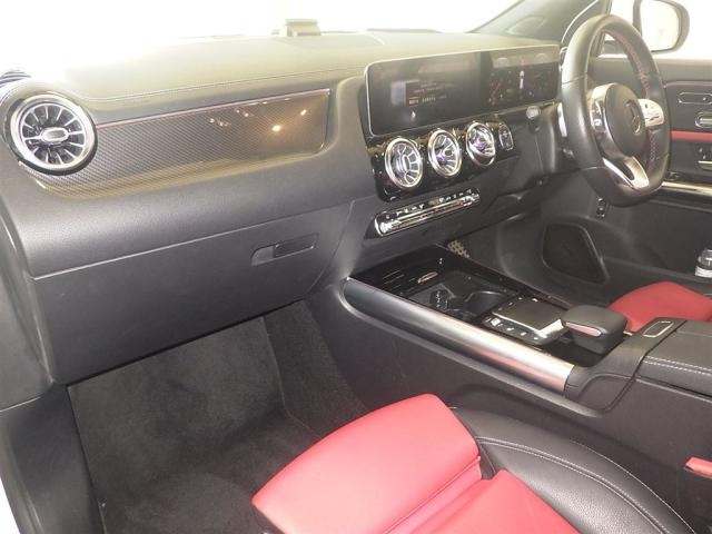 MERCEDES BENZ GLA CLASS 2020