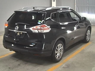 NISSAN X-TRAIL 2017