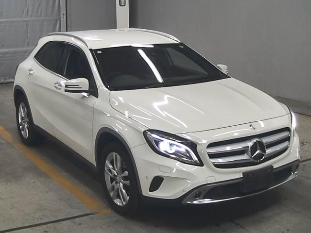 MERCEDES BENZ GLA CLASS 2015