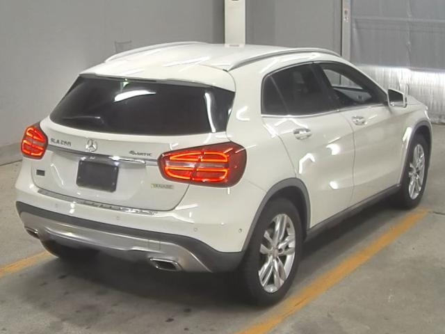MERCEDES BENZ GLA CLASS 2015