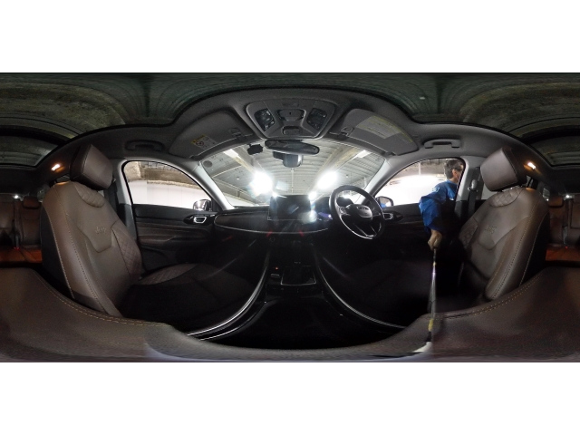 CHRYSLER JEEP COMMANDER 2023