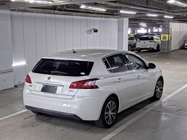 PEUGEOT 308 2016