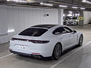 PORSCHE PANAMERA 2021