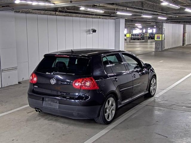 VOLKSWAGEN GOLF 2008