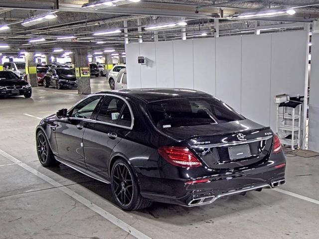 MERCEDES BENZ AMG 2018