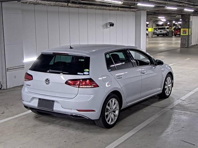 VOLKSWAGEN GOLF 2018